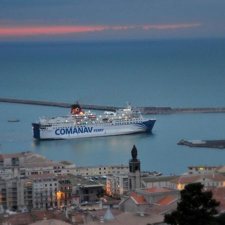 "Luigi" Balcon Sur La Mer Et Le Port De Сет Екстериор снимка